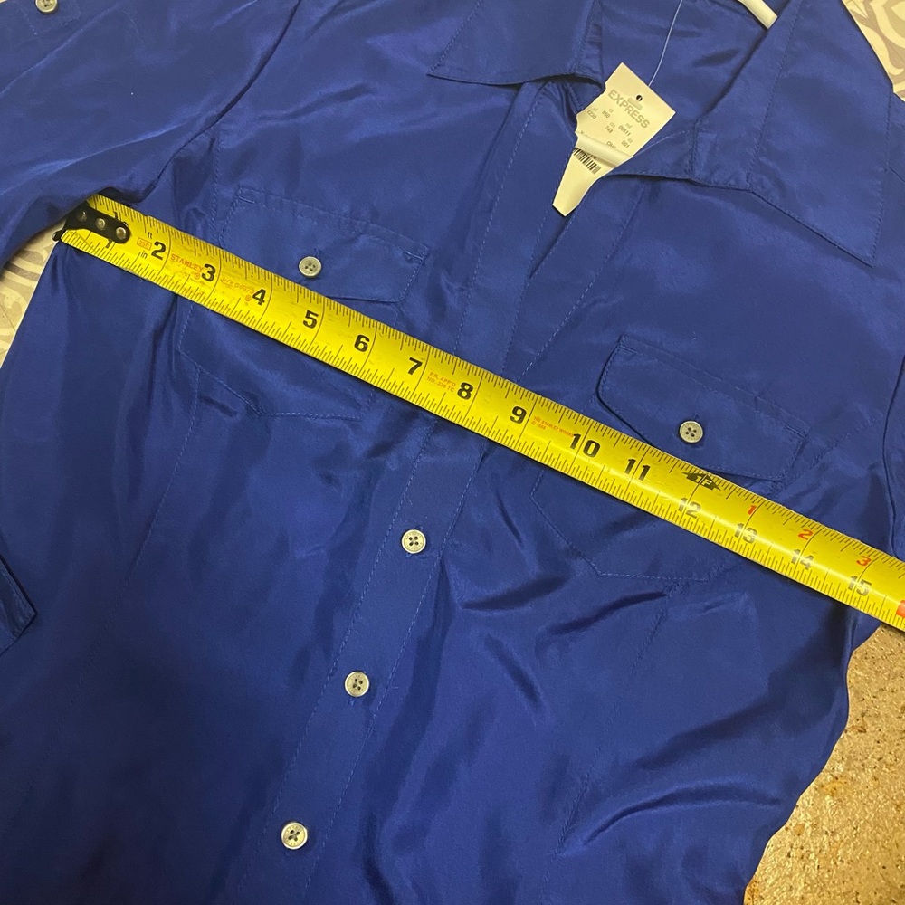 Women’s Express Button Down Shirt - Picture 5 of 10